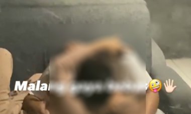 DUA SEJOLI SALING SEDOT DI CAFE..!!