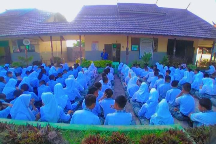 " PENERAPAN KEGIATAN MATAHARI DI SMP NEGERI 6 ARUT SELATAN " 