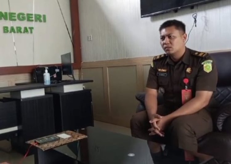 " KASUS IJAZAH PALSU KADES AMIN JAYA TERSANGKA SW TERKESAN DIULUR TAHANAN KOTA DIPERPANJANG " 