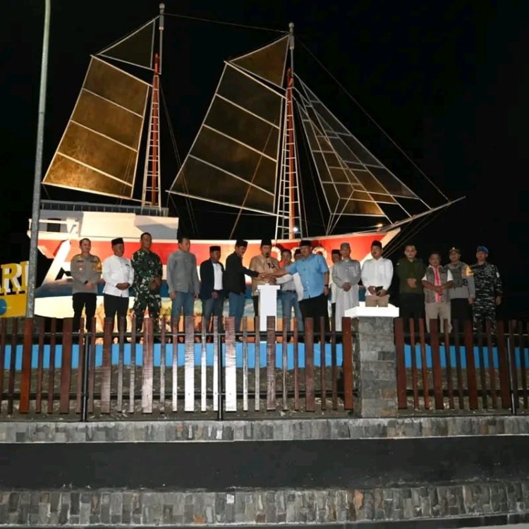 " HARMONI SEJARAH DAN MODERNITAS : BUNDARAN BAHARI KUMAI DIRESMIKAN JADI MAGNET WISATA DAN KEBANGGAAN KOBAR " 