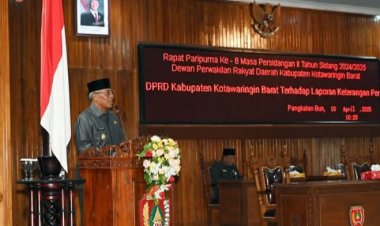 " WAKIL BUPATI SUYANTO HADIRI RAPAT PARIPURNA DPRD TERKAIT REKOMENDASI LKPJ 2024: APRESIASI SINERGI LEGISLATIF - EKSEKUTIF DALAM MENDORONG PEMBANGUNAN KOBAR " 