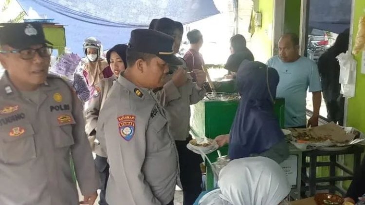 " DEKATKAN DIRI DENGAN MASYARAKAT, POLRES KOBAR GELAR JUMAT CURHAT : MEMBANGUN KAMTIBMAS DARI ASPIRASI WARGA " 
