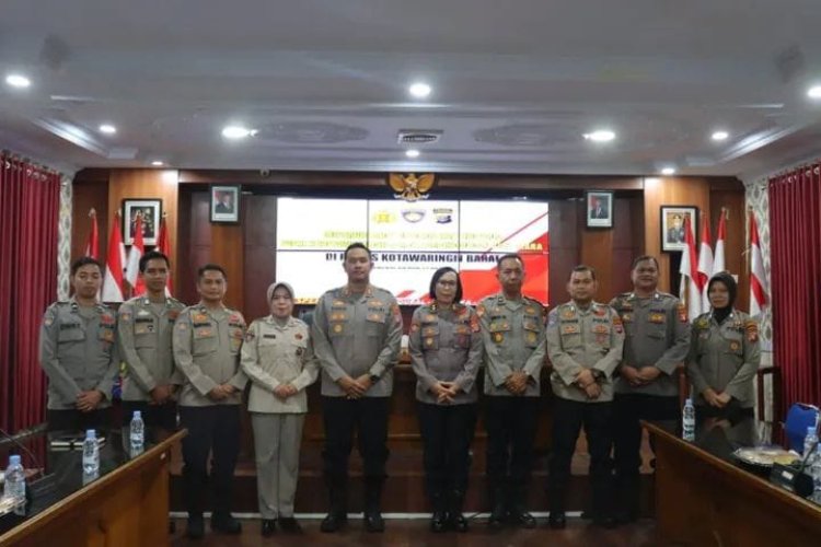 " WUJUDKAN POLRI PRESISI, POLRES KOBAR TERIMA SUPERVISI KEUANGAN DARI POLDA KALTENG : MOMENTUM PERKUAT AKUNTABILITAS DAN PELAYANAN PUBLIK " 