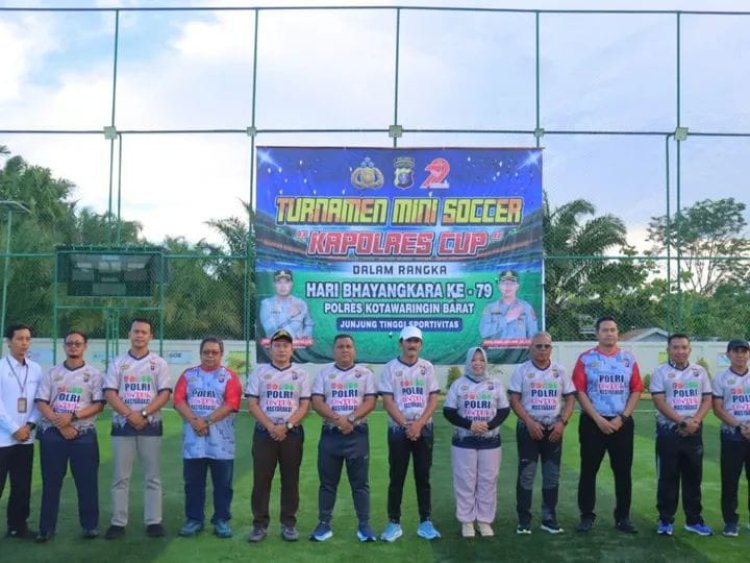 " SPORTIVITAS TANPA BATAS : TURNAMEN MINI SOCCER KAPOLRES CUP SEMARAKKAN HARI BHAYANGKARA KE-79 DI KOBAR " 